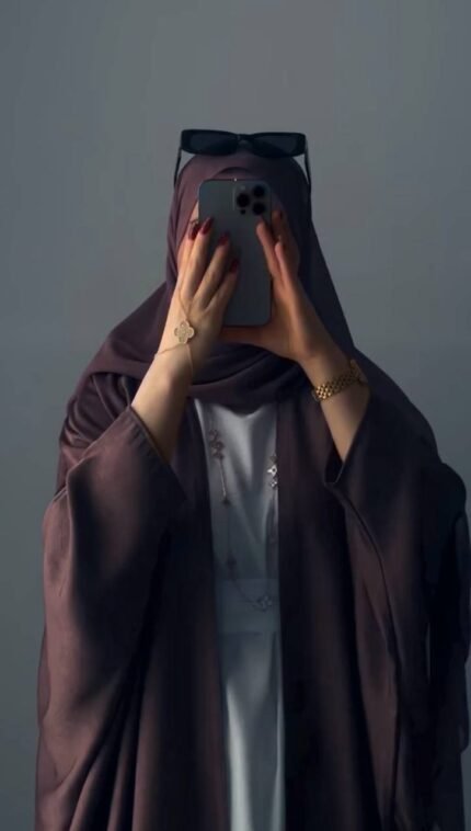 Yashfah Double Shrug Abaya